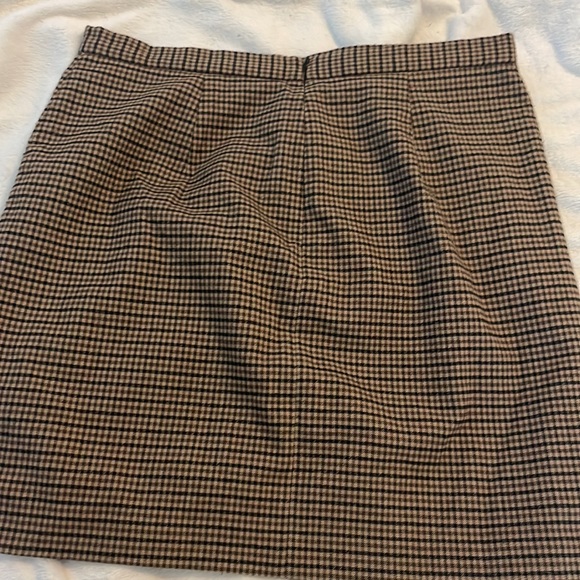 Banana Republic Brown Skirt With Pockets - Picture 4 of 4